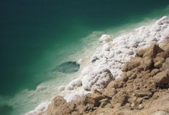 Dove e Mar Morto, juntinhos